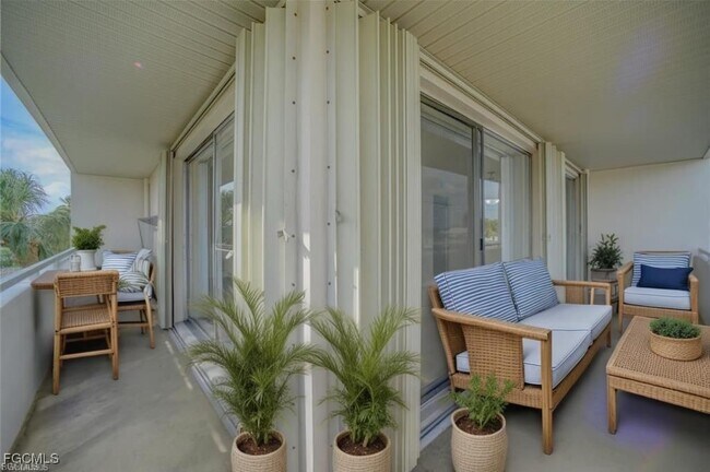 Building Photo - 4803 Sunset Ct