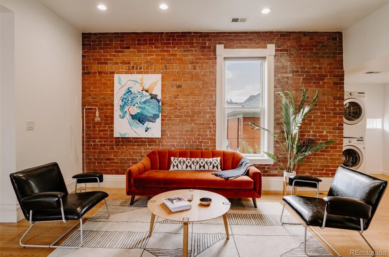 Building Photo - 311 Bannock St