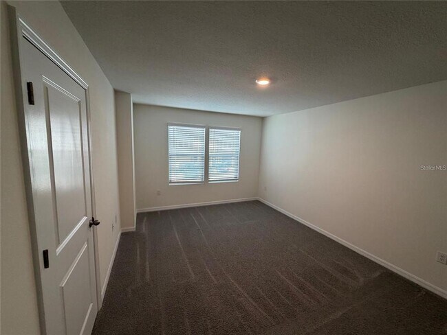 Building Photo - 6685 SW 81st Lp
