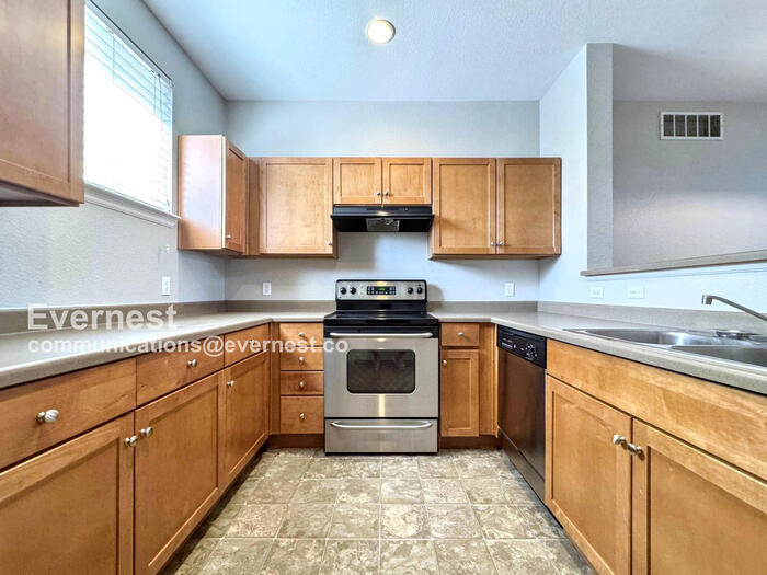 Building Photo - 7700 E Academy Blvd