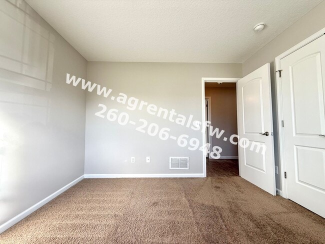 Building Photo - 3 Bedroom House - $200 OFF FIRST MONTH'S RENT