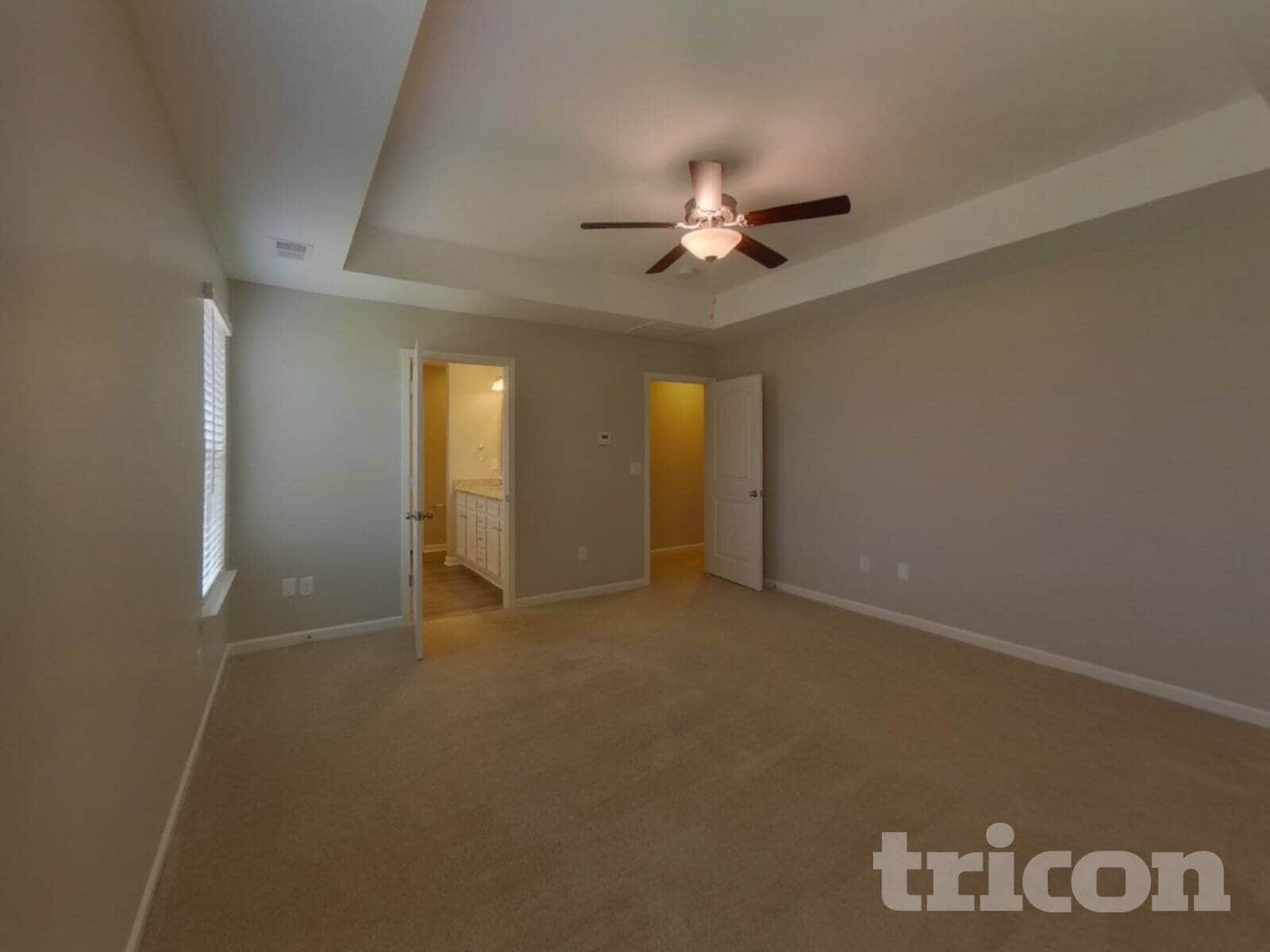 Building Photo - 618 Grantleigh Dr