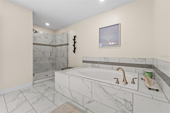 Building Photo - 14807 Winter Stay Dr