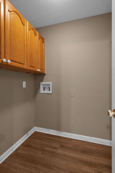 Building Photo - 1409 Aaronwood Dr