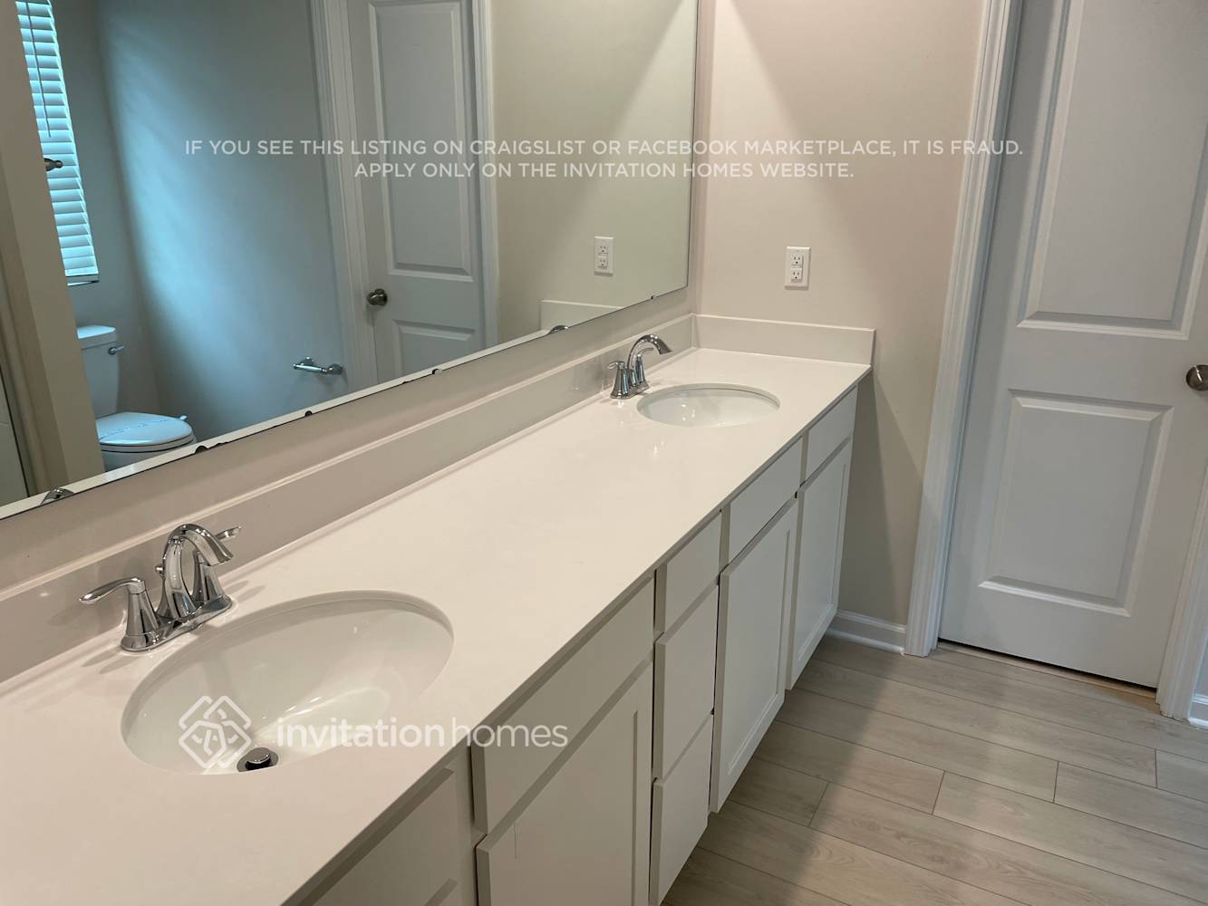Building Photo - 2300 Pebble Close Ct