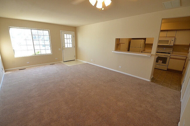 Building Photo - 439 Valley Forge Ct