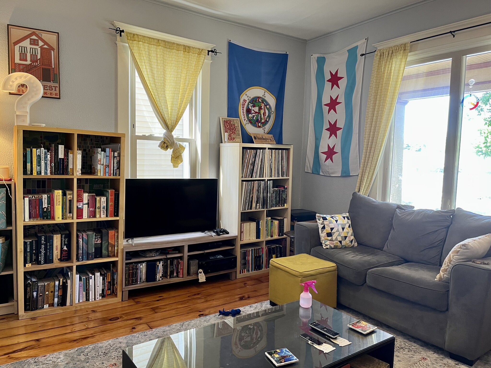 Living Room - 2732 N Fratney St
