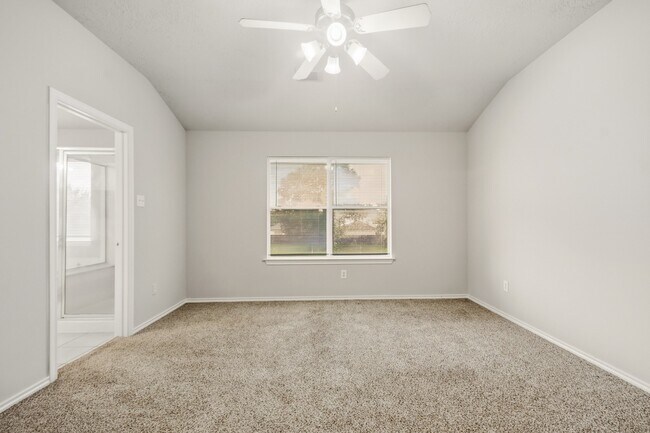 Building Photo - 13107 Peppergate Ln