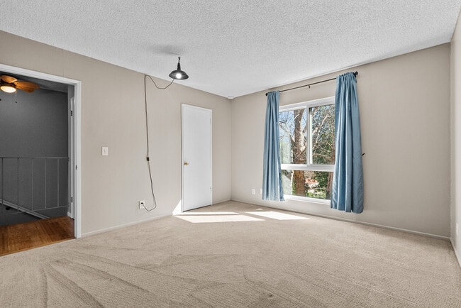 Building Photo - 4134 Yankee Dr