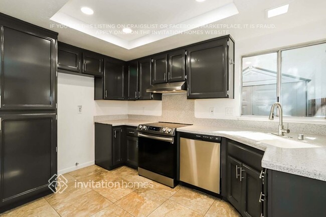 Building Photo - 7337 Monogram Dr