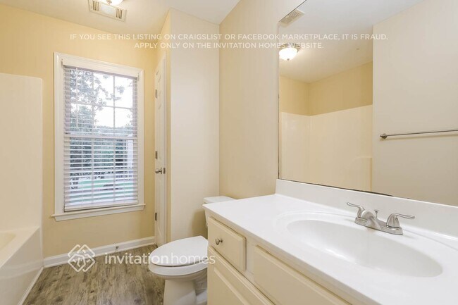 Building Photo - 347 Laurel Glen Crossing