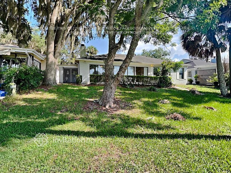 Building Photo - 1535 Lake Marion Dr