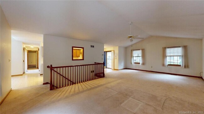 Building Photo - 111 Carriage House