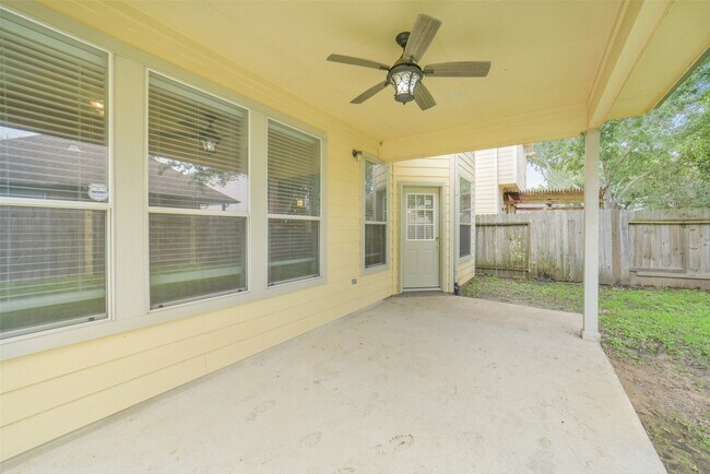 Building Photo - 21626 Shallow Glen Ln
