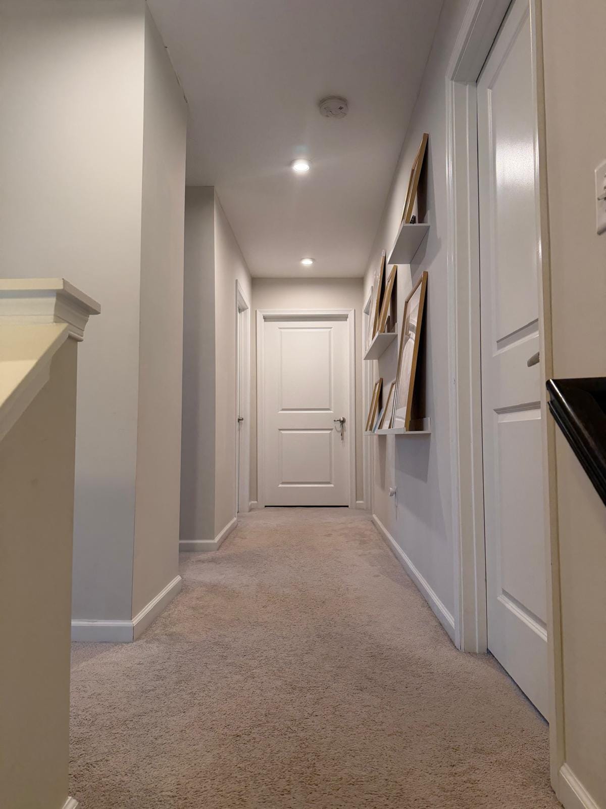 Building Photo - 585 Bermuda Way