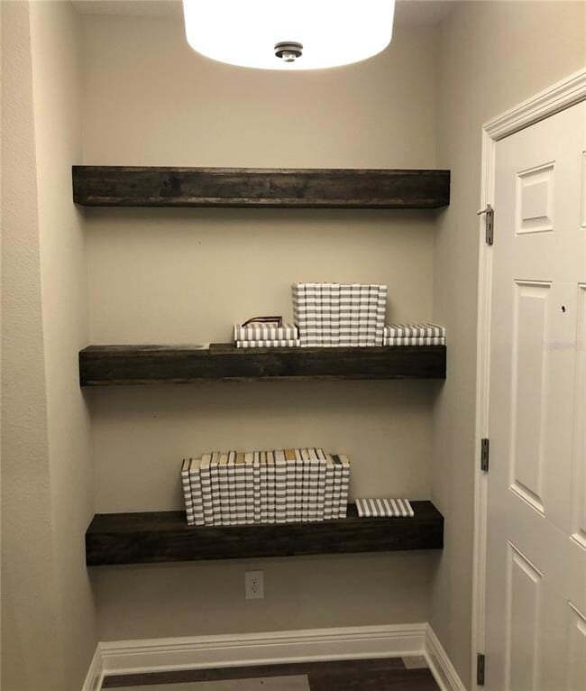 Building Photo - 5512 Windsong Oak Dr