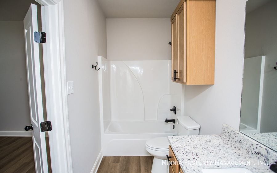 Building Photo - 2548 137th St