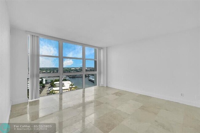 Building Photo - 2841 N Ocean Blvd