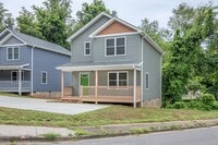 Building Photo - Modern Home in Shiloh!