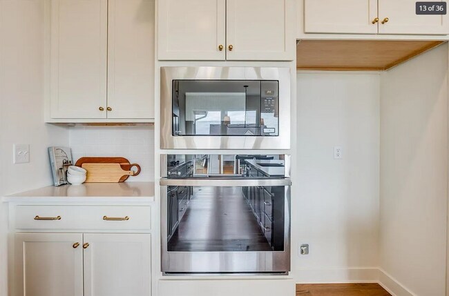 Building Photo - 113 Ciderbluff St