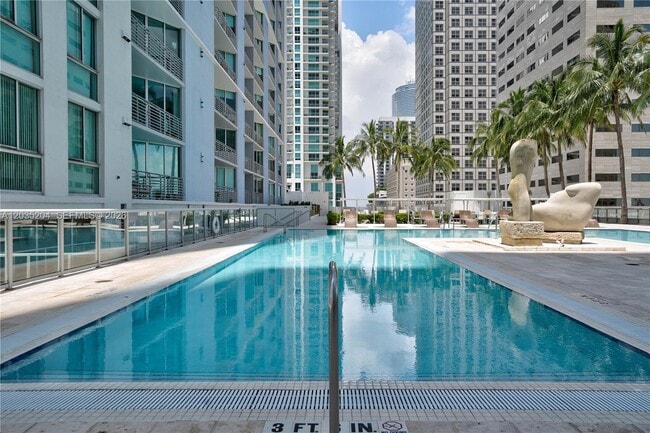 Building Photo - 335 S Biscayne Blvd