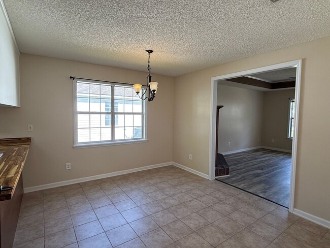 Building Photo - Beautiful Home in Valdosta, Ga!