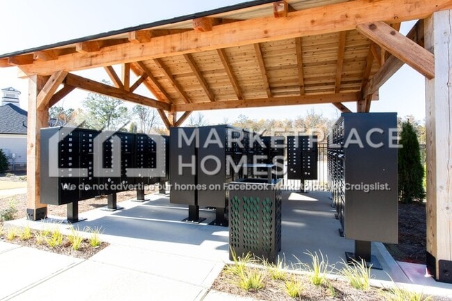 Building Photo - 2129 Avalon Rdg