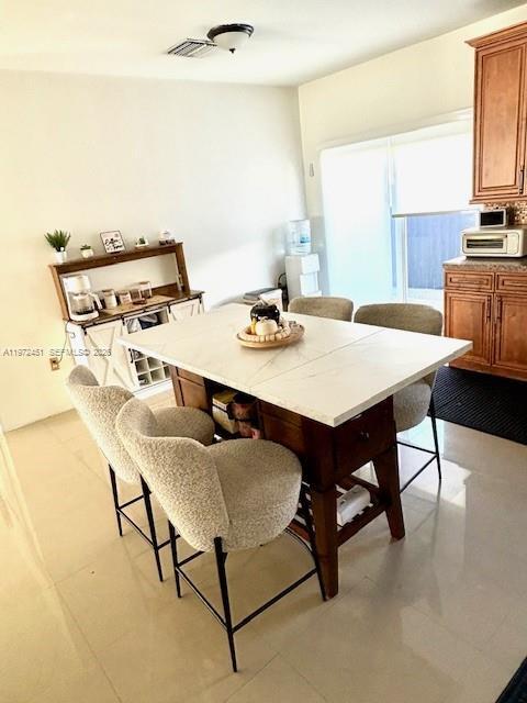 Building Photo - 5732 Fletcher St