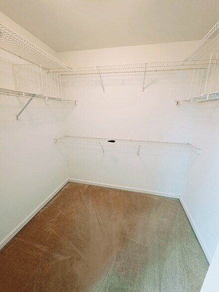 Building Photo - 17204 Sumac Ct