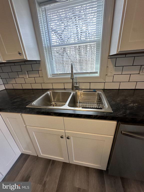 Building Photo - 548 Hershey Rd