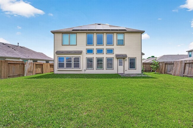 Building Photo - 6803 Alamitos Ct