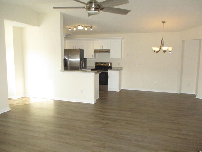 Building Photo - 8545 Hopkins Cir