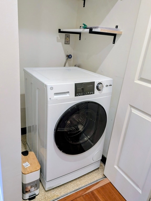 Building Photo - 20 Central St