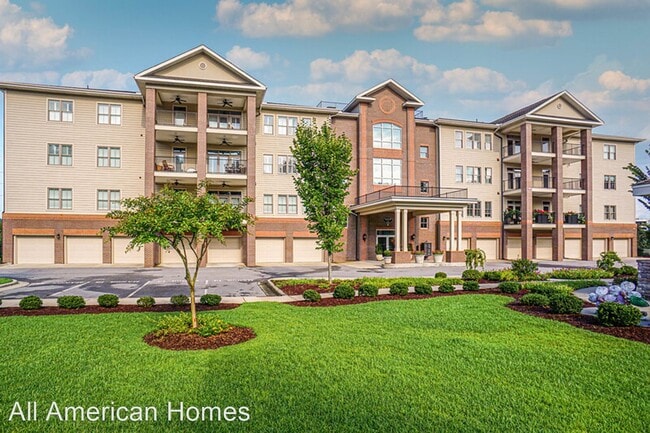 Building Photo - 3 br, 2.5 bath House - 220 HUGH SHELTON LO...