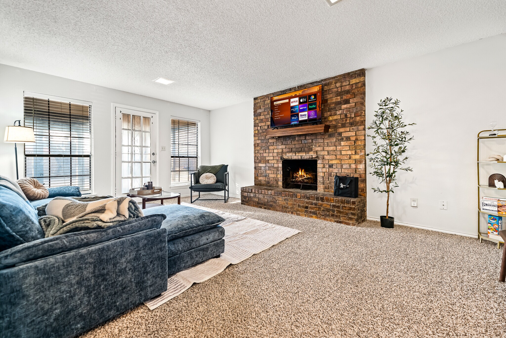 Building Photo - 7224 Fuller Cir