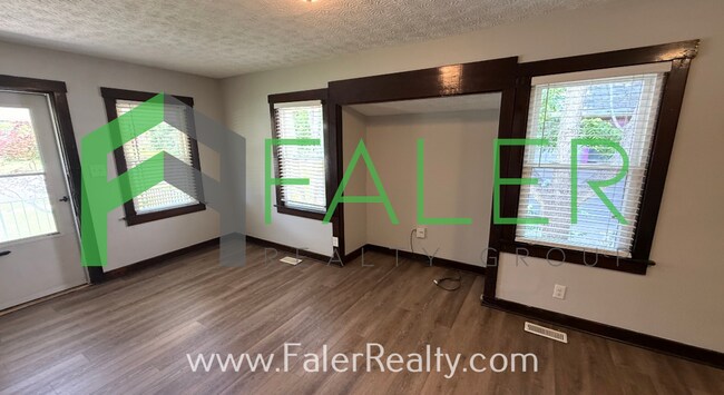Building Photo - Charming Kettering Bungalow - 2 beds / 1 bath