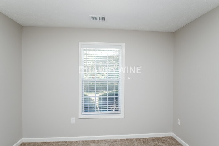 Building Photo - 152 Ridgecrest Dr
