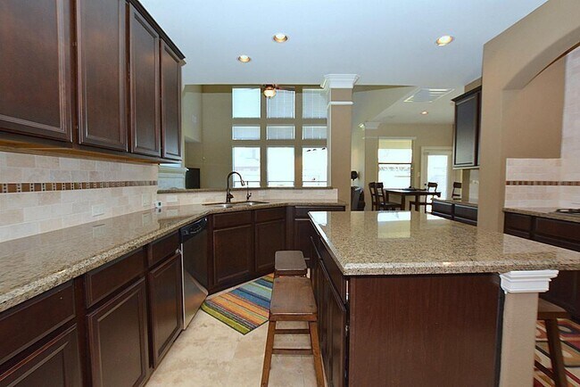 Building Photo - 26910 Boulder Hill Ct