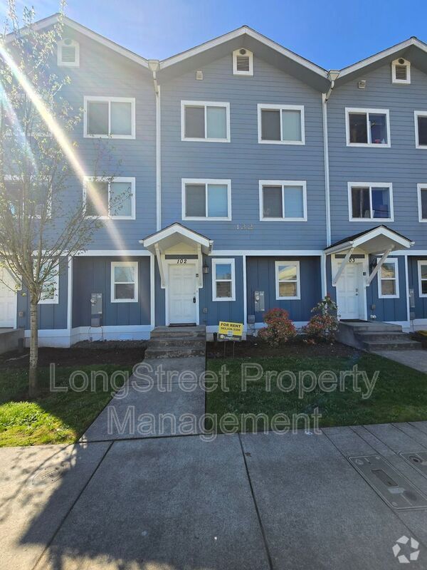 Building Photo - 132 SW Avery Ave