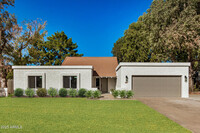 Building Photo - 5310 E Kathleen Rd