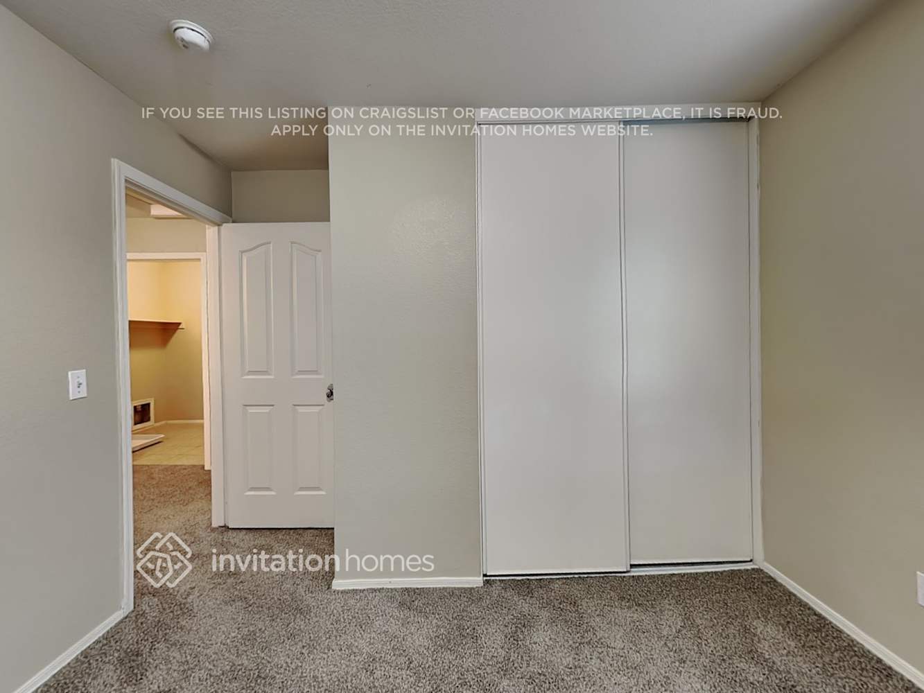 Building Photo - 9444 W Wilshire Ave