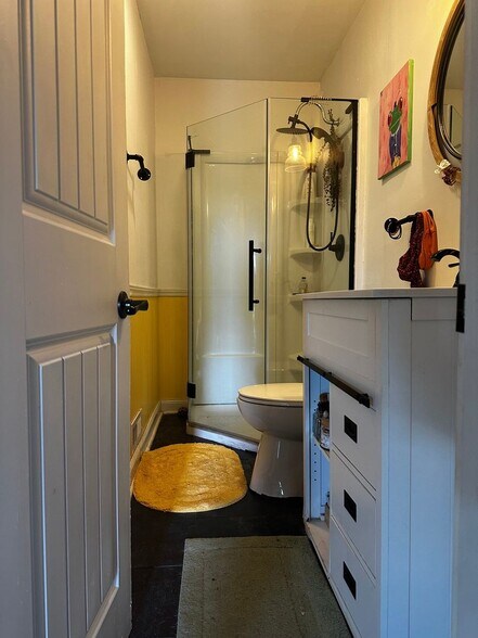 Building Photo - 16 Wagon Trail Rd