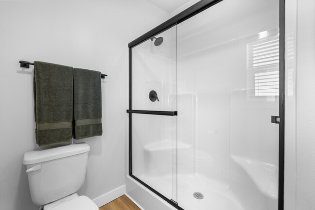 Building Photo - 3132 W Laux Dr