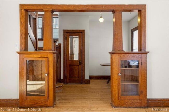 Building Photo - 7737 Senator St