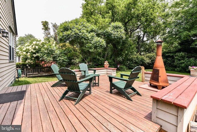 Building Photo - 904 Park Ave