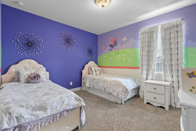 Building Photo - Luxury Waterfront Pool Home in Laureate Park | 4BR + Water Views