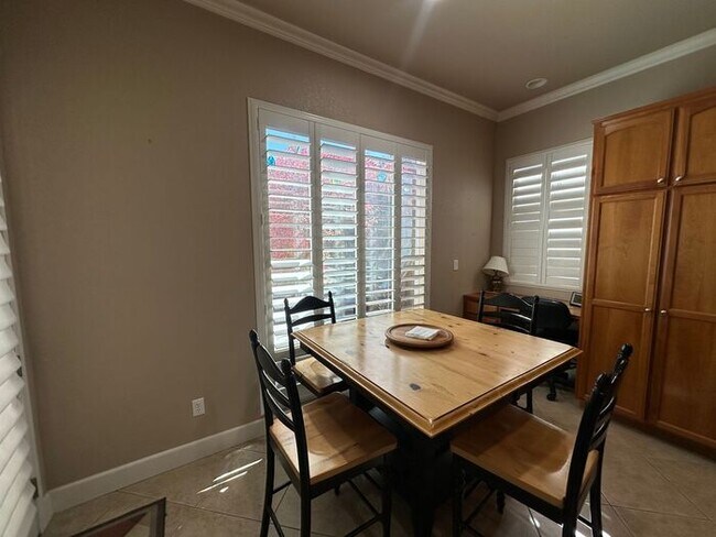 Building Photo - 2340 Hickory Hill Way