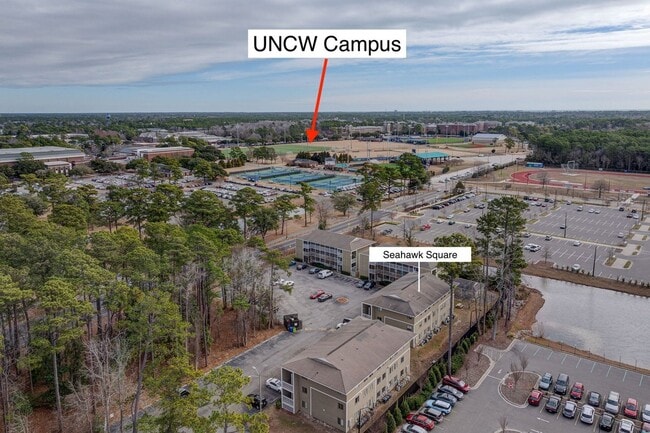 Building Photo - 4756 Seahawk Ct