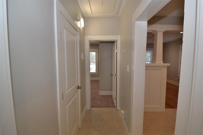 Building Photo - 7602 Blessing Ave