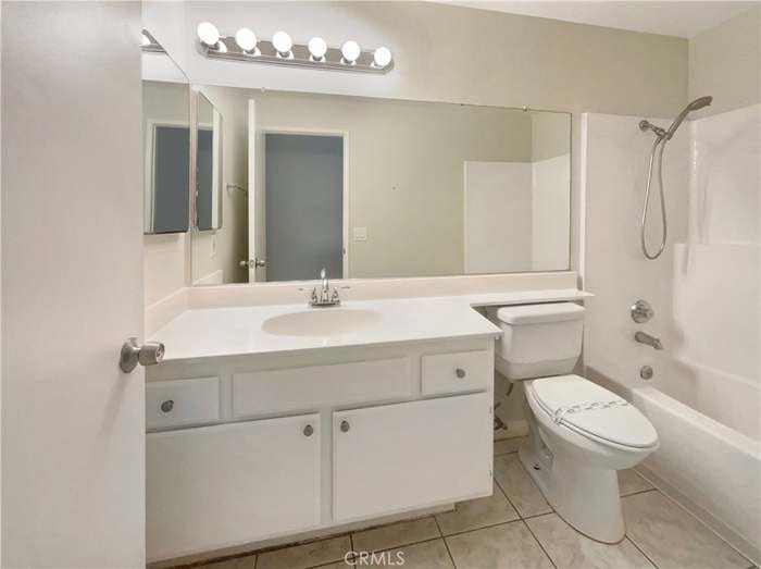 Building Photo - 376 Win Ct